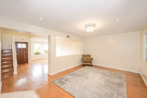 $4,300 | 12200 Crest Avenue, Sylmar, CA 91342