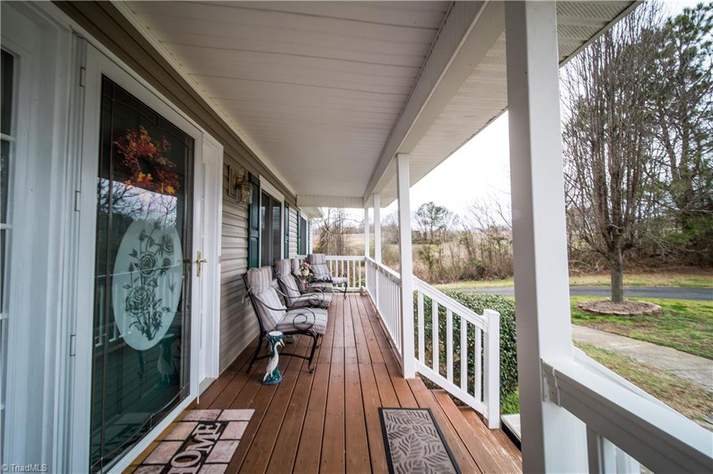 6773 Rangecrest Road Belews Creek, NC 27009 - Photo 3 of 27 Gallery Image 3