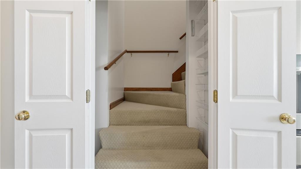141 Brow Lake Road Lookout Mountain, GA 30750 - Photo 43 of 66 a en suite bathroom with a toilet