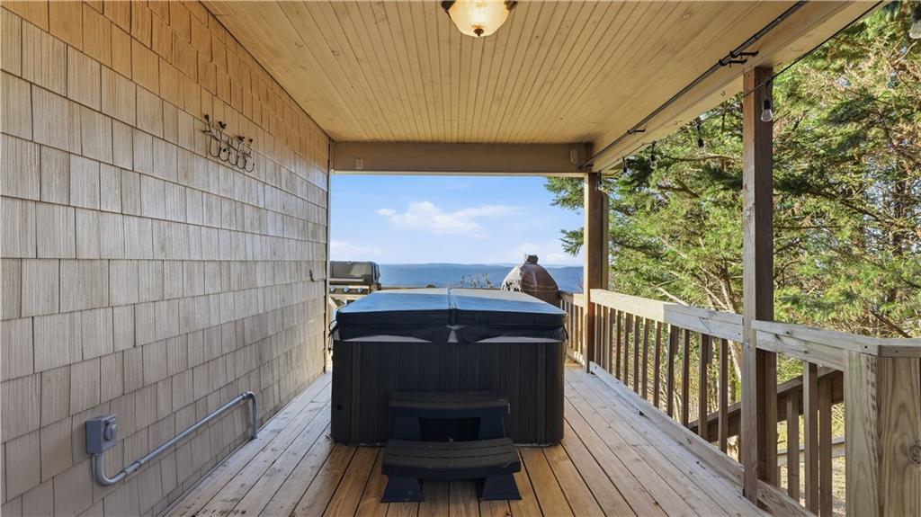 141 Brow Lake Road Lookout Mountain, GA 30750 - Photo 49 of 66 a view of a balcony with furniture
