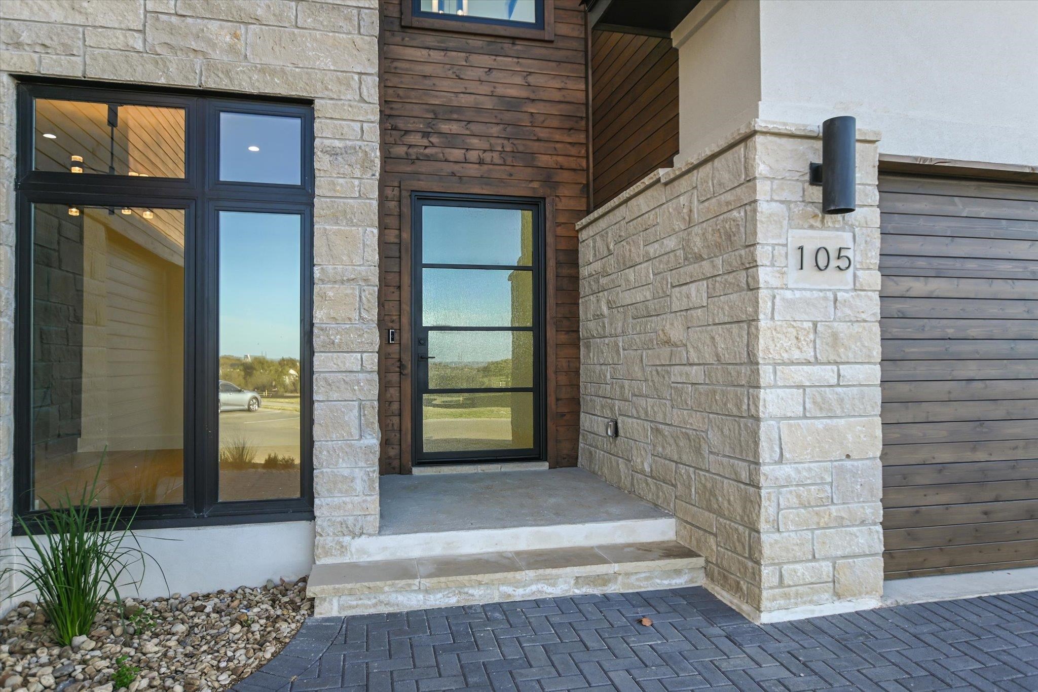 105 Via Roma Court Horseshoe Bay, TX 78657 - Photo 2 of 36