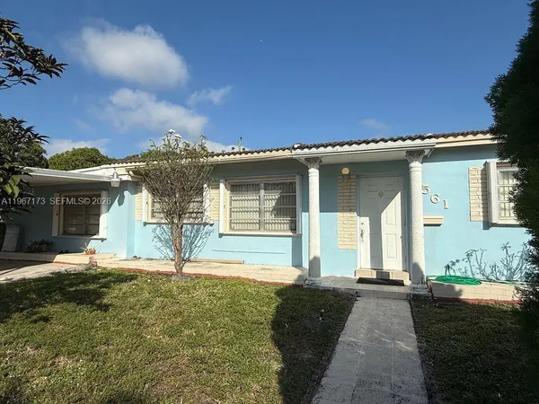 $4,250 | 561 West 39th Street, Hialeah, FL 33012