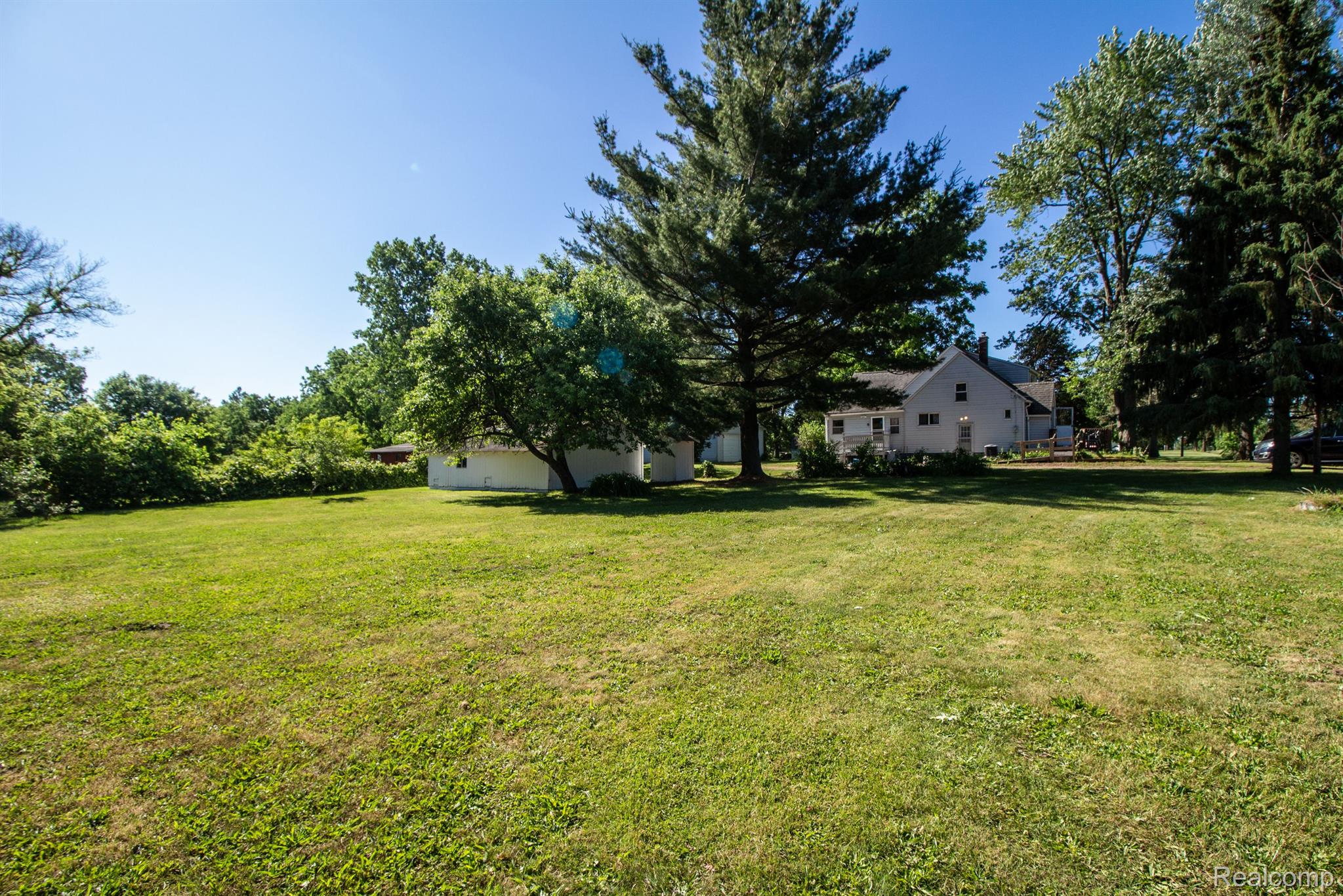 6050 North Vassar Road Flint, MI 48506 - Photo 41 of 44 Gallery Image 41
