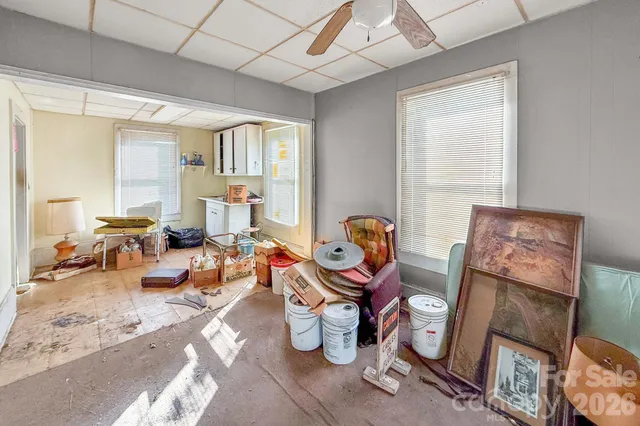 a very nice looking room with many windows