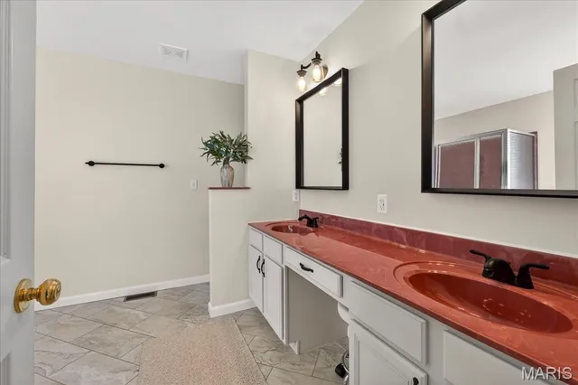 $535,000 | 7349 Wolf Lake Court, Fairview Heights, IL 62208