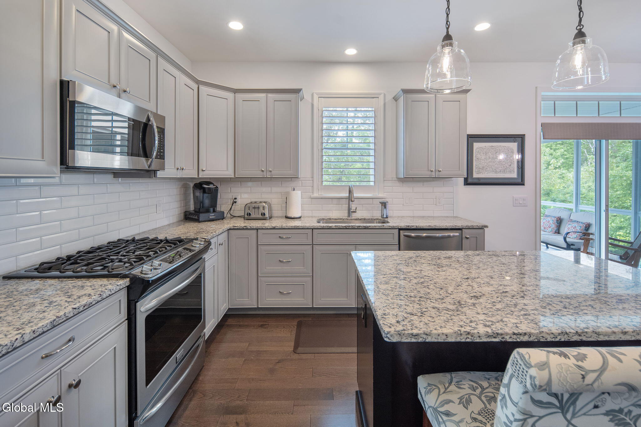 4 Stuart Drive Halfmoon, NY 12118 - Photo 7 of 43 20-4StuartDr_20