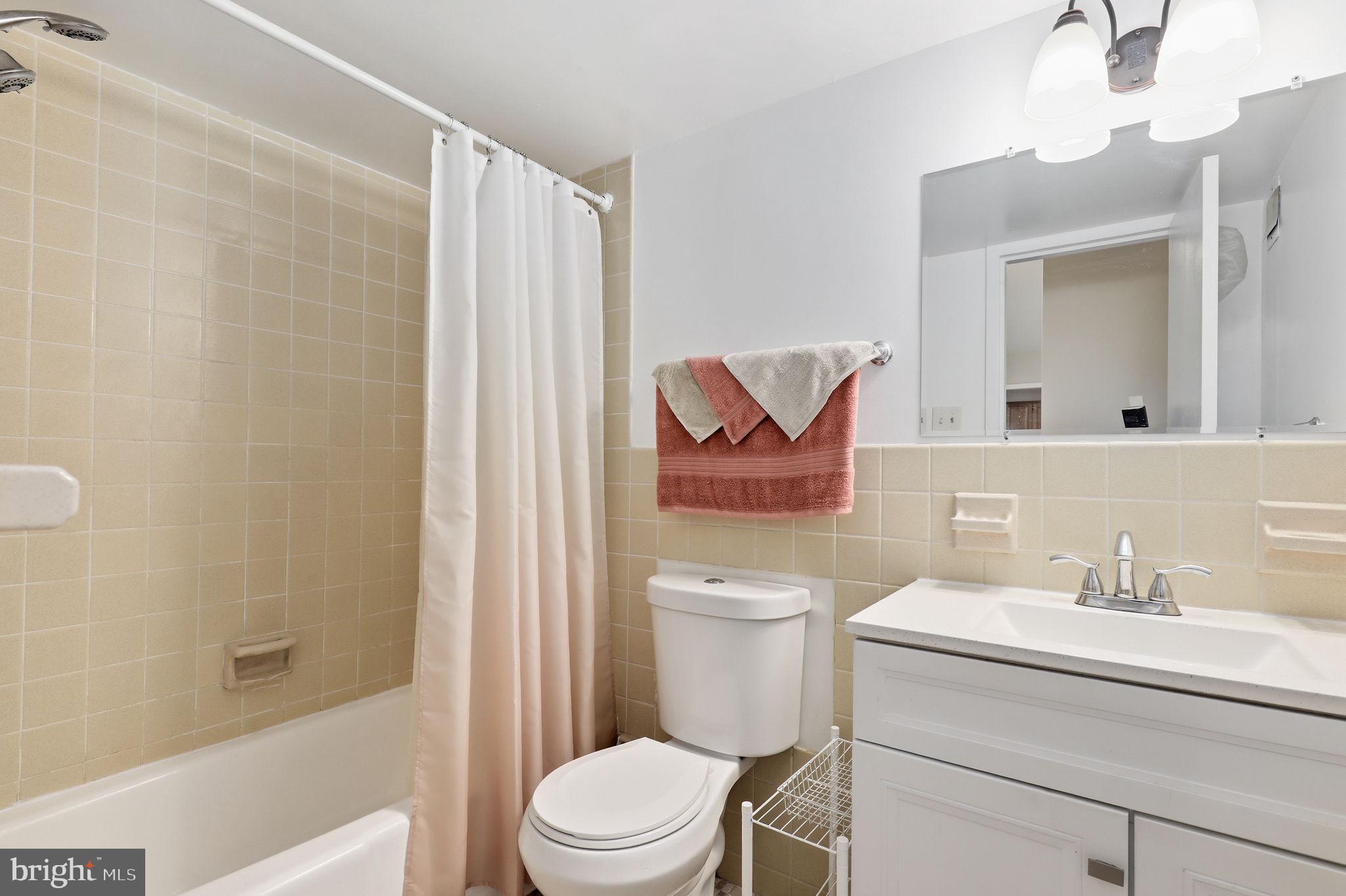 1111 University Boulevard West, Unit 1114A Silver Spring, MD 20902 - Photo 17 of 17