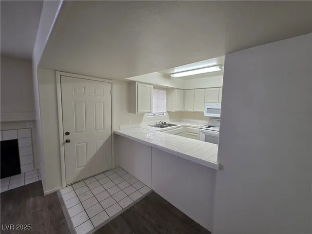 $875 | 2725 South Nellis Boulevard, Unit 1158, Las Vegas, NV 89121