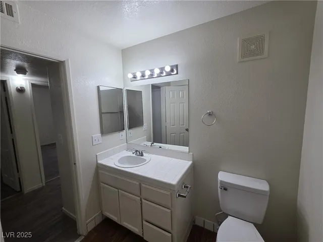 $875 | 2725 South Nellis Boulevard, Unit 1158, Las Vegas, NV 89121