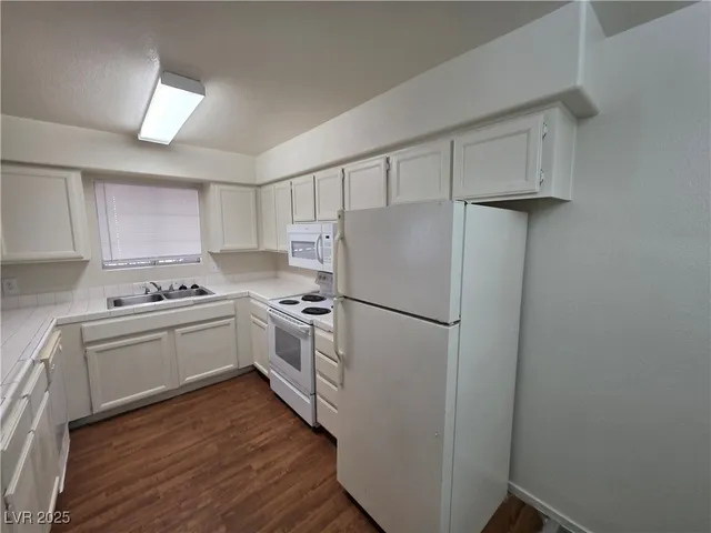 $875 | 2725 South Nellis Boulevard, Unit 1158, Las Vegas, NV 89121