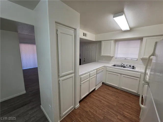 $875 | 2725 South Nellis Boulevard, Unit 1158, Las Vegas, NV 89121