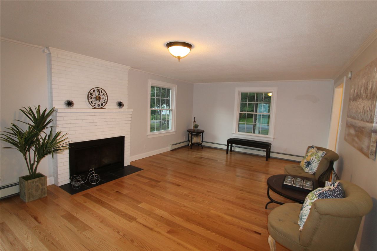 18 Pond Road Derry, NH 03038 - Photo 14 of 34