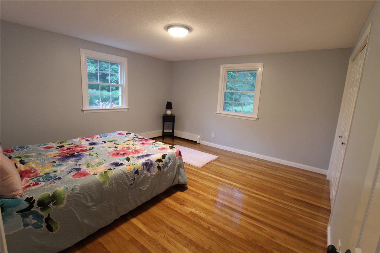 18 Pond Road Derry, NH 03038 - Photo 21 of 34