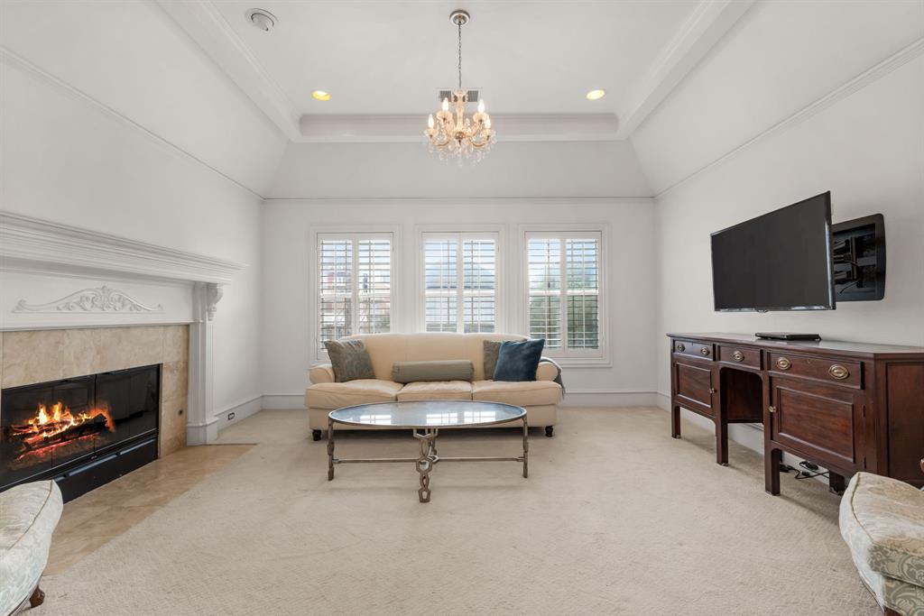 4322 Throckmorton Street Dallas, TX 75219 - Photo 21 of 40