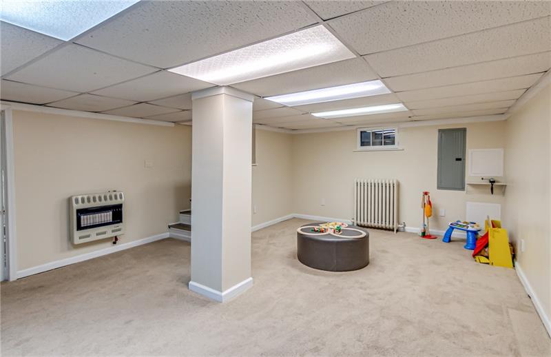 5863 Phillips Avenue Pittsburgh, PA 15217 - Photo 19 of 24