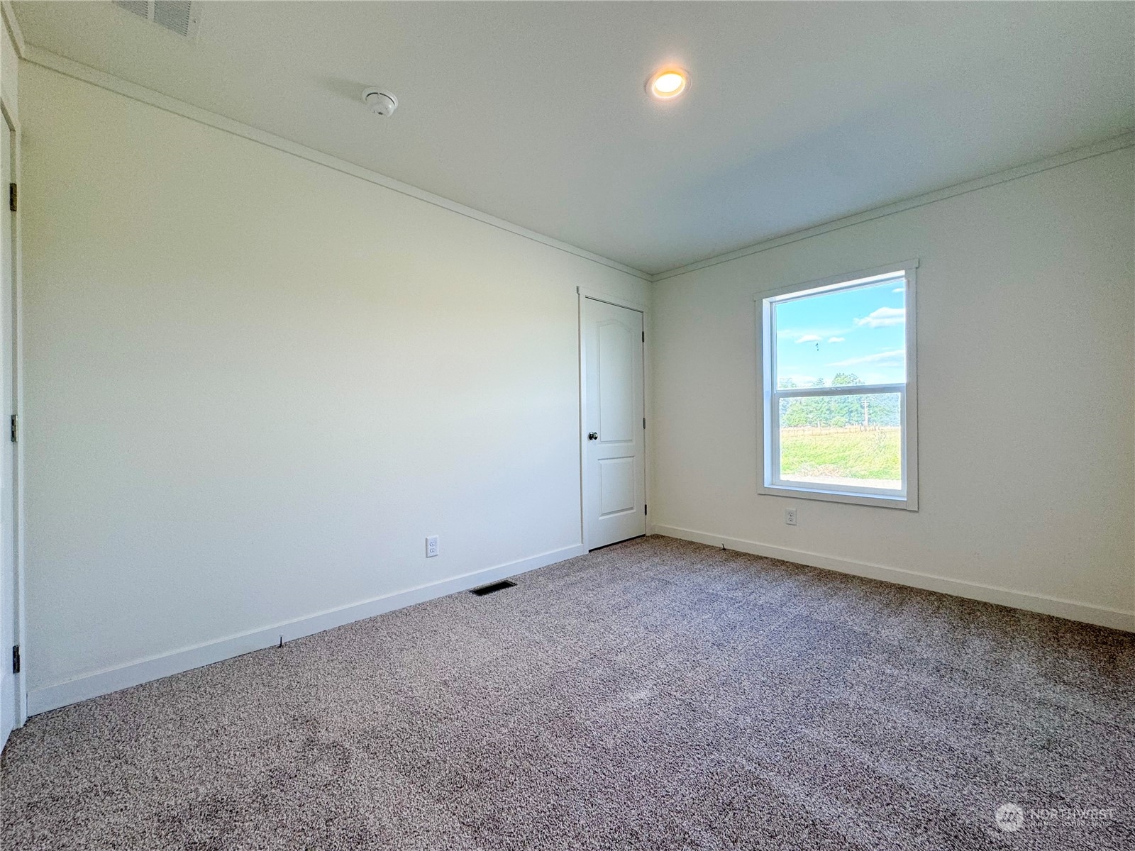 2492 Pe Ell McDonald Road Chehalis, WA 98532 - Photo 11 of 16 Gallery Image 11