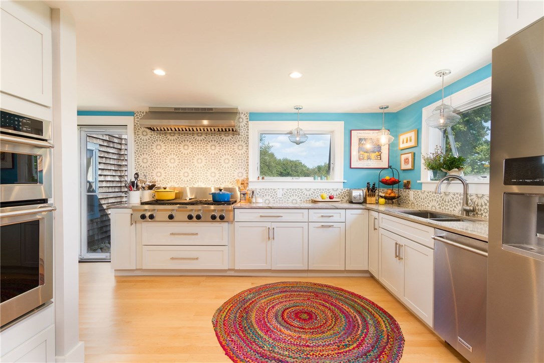 534 Post Road South Kingstown, RI 02879 - Photo 12 of 39