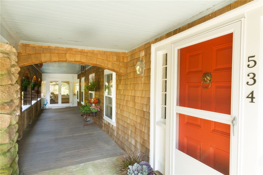534 Post Road South Kingstown, RI 02879 - Photo 3 of 39