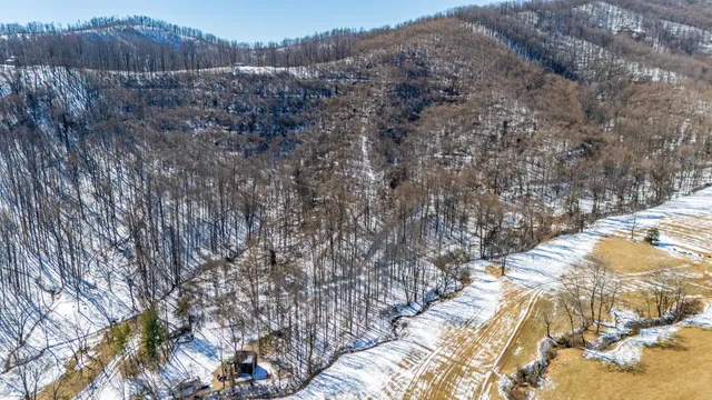 a view of outdoor space with city view
