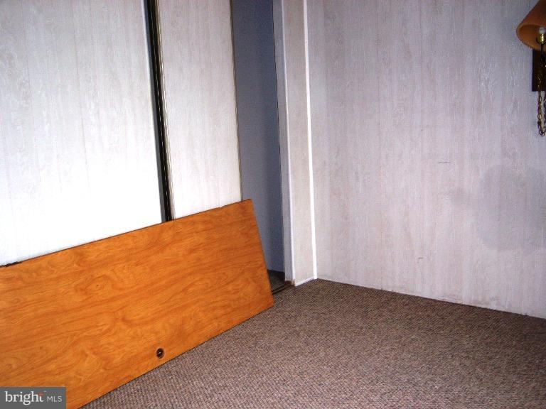 10800 Valley Road Berkeley Springs, WV 25411 - Photo 6 of 14 Interior (General)