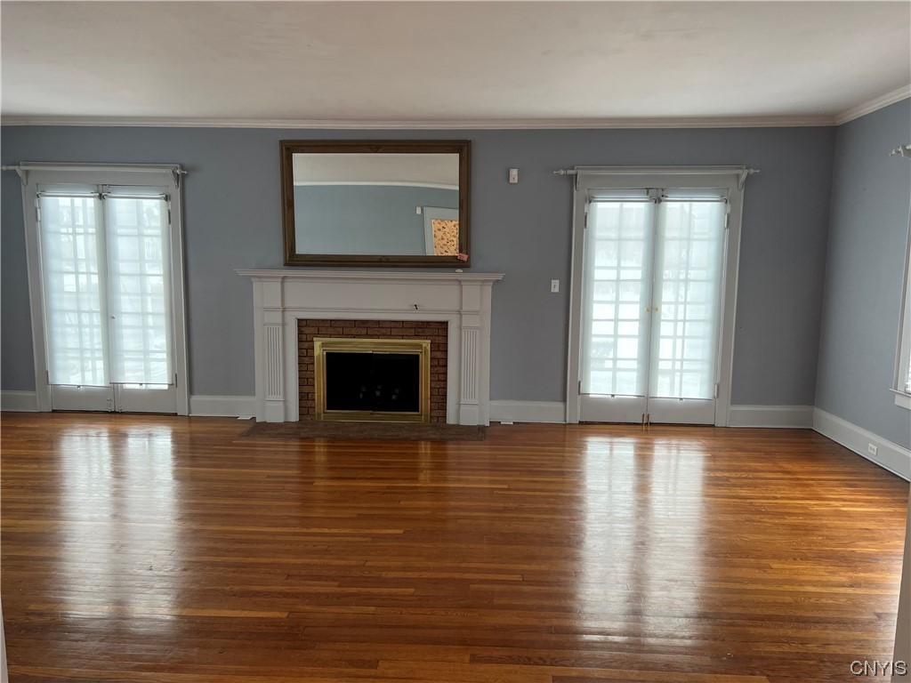 100 Hampton Road Syracuse, NY 13203 - Photo 15 of 46 Living room