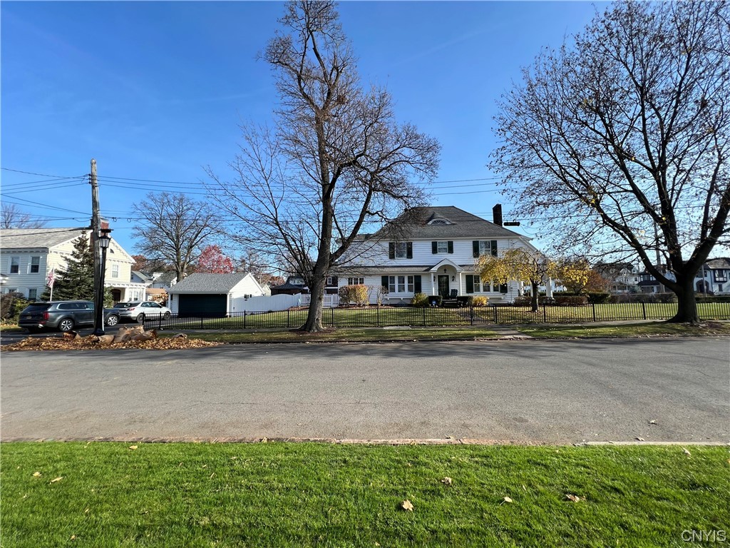 100 Hampton Road Syracuse, NY 13203 - Photo 4 of 46 100 Hampton road