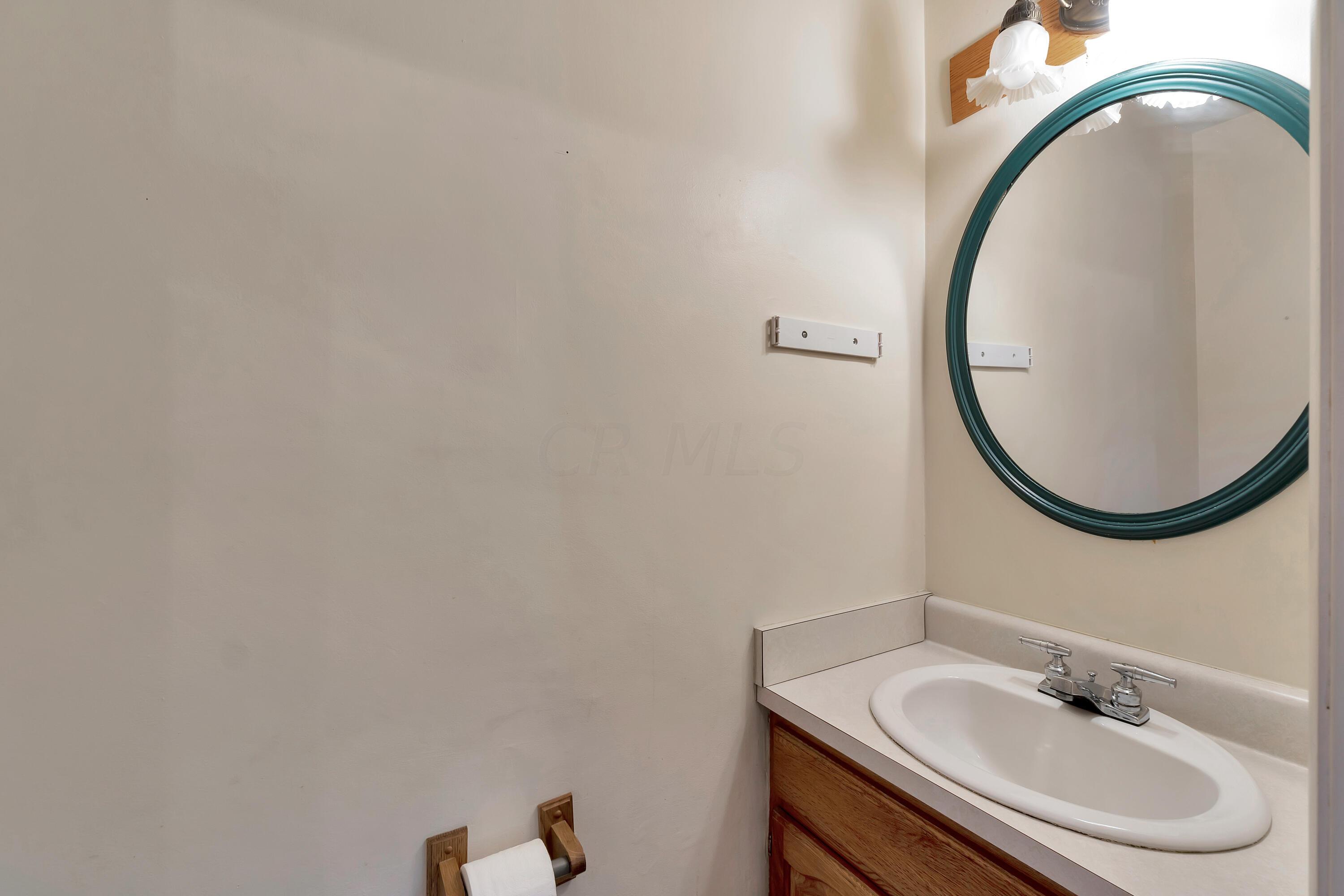 2924 Renfro Road Columbus, OH 43232 - Photo 25 of 34 f8_2924RenfroRd_025