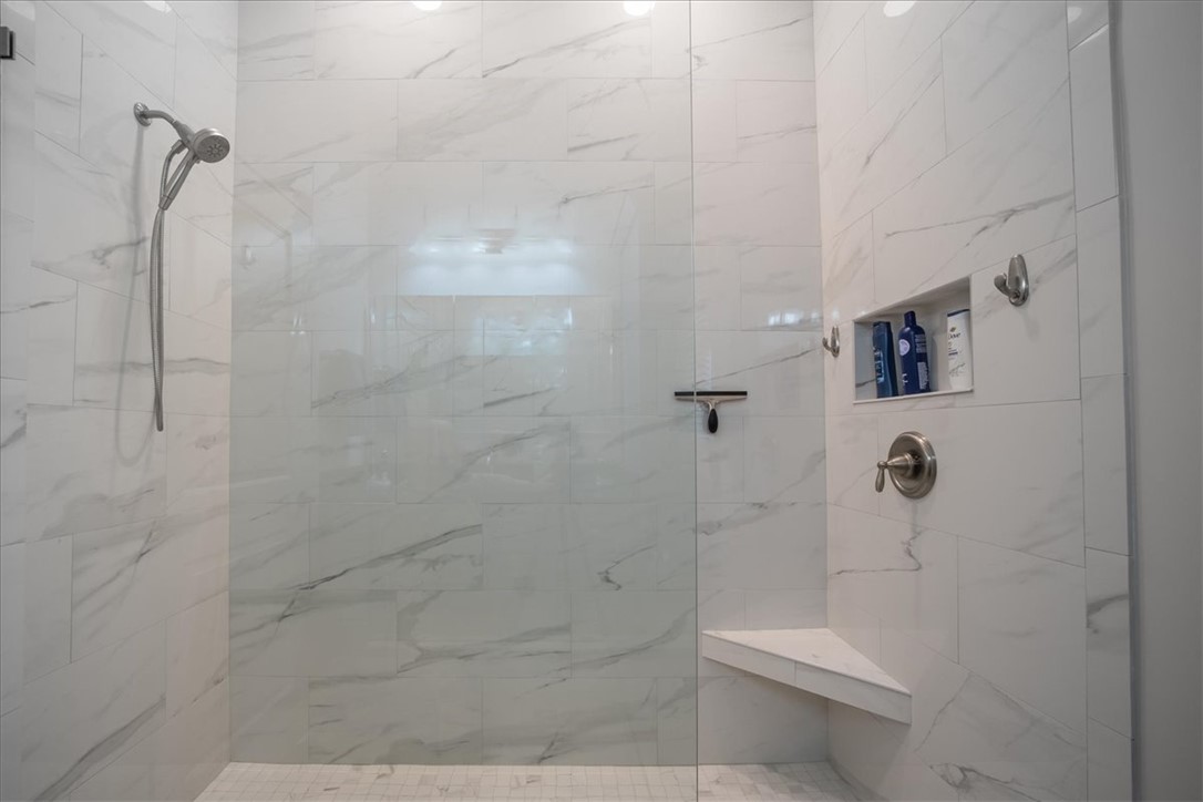 124 Keller Boulevard Clemson, SC 29631 - Photo 16 of 27