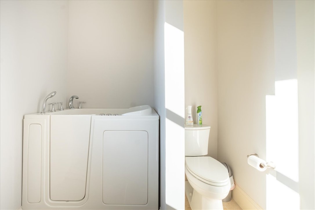 124 Keller Boulevard Clemson, SC 29631 - Photo 17 of 27