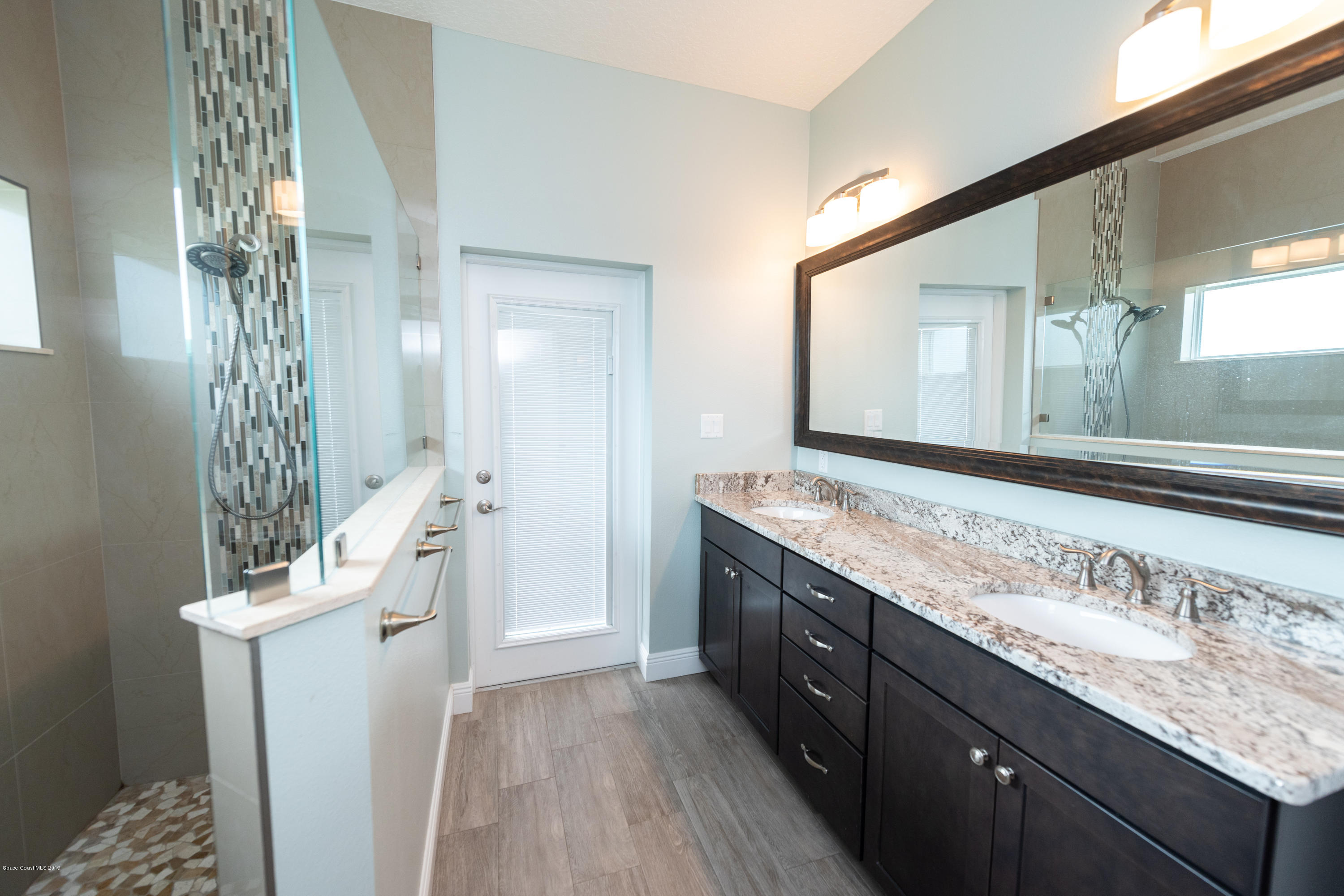 127 Deleon Road Cocoa Beach, FL 32931 - Photo 19 of 31 127DeLeon-38