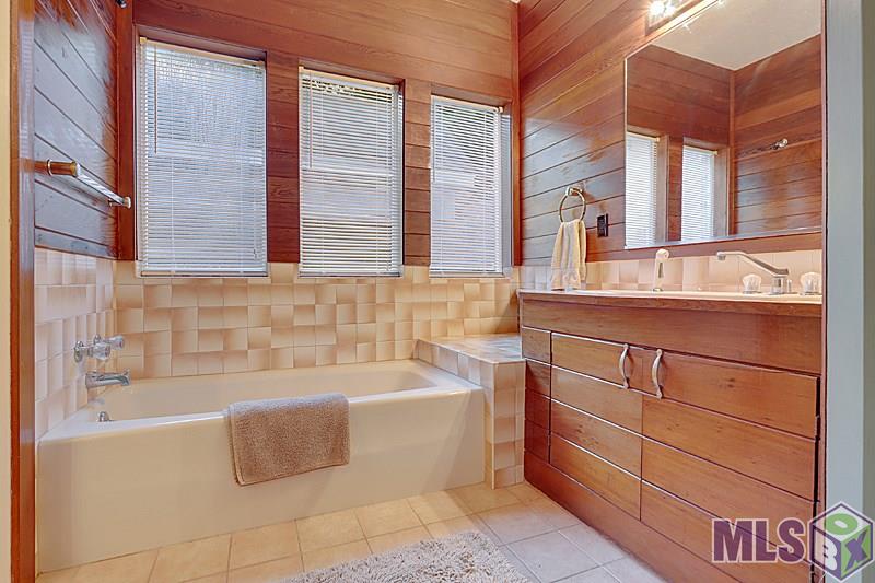 1616 Applewood Road Baton Rouge, LA 70808 - Photo 18 of 22 Gallery Image 18