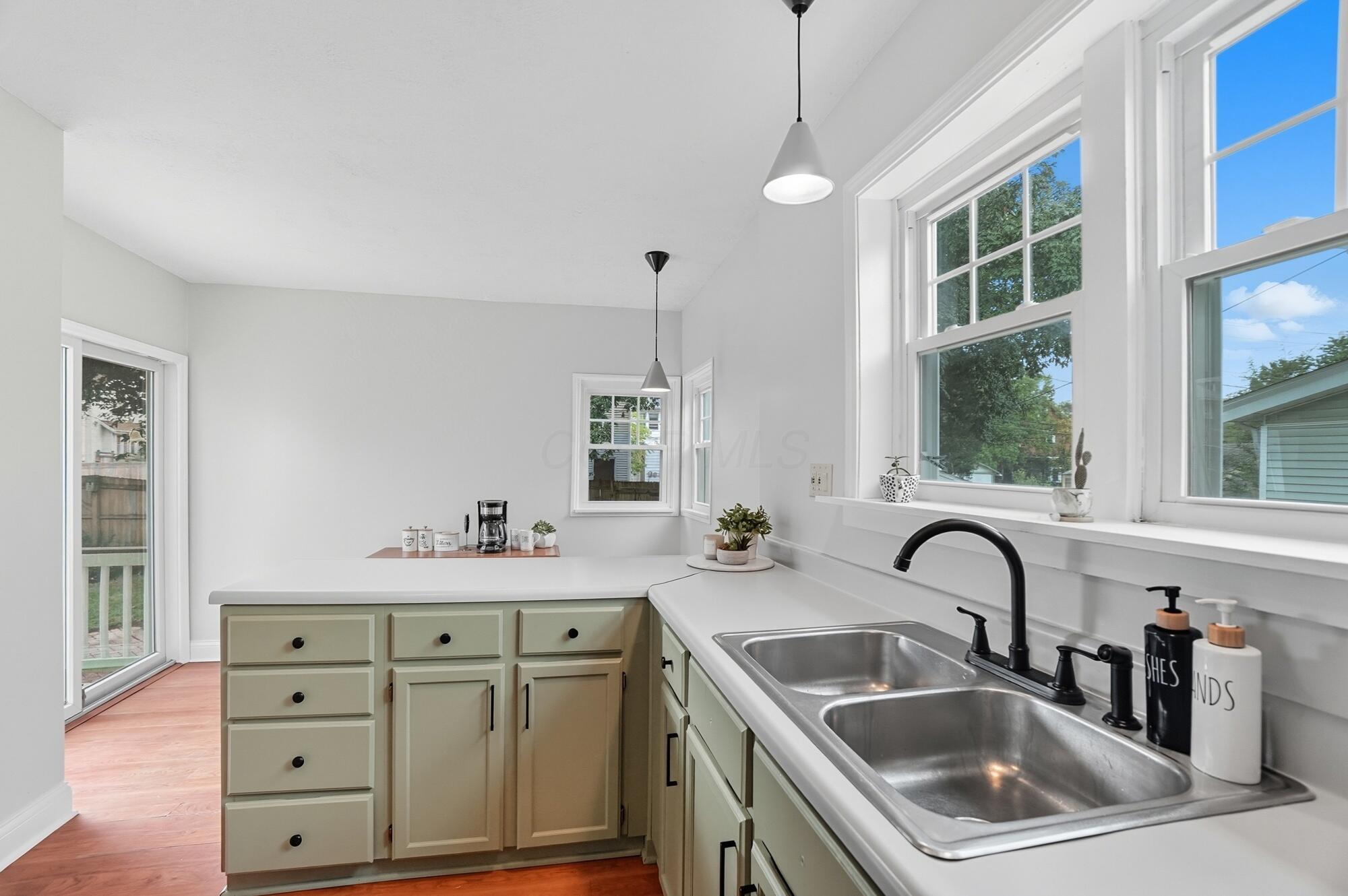 203 East Tulane Road Columbus, OH 43202 - Photo 27 of 80 144
