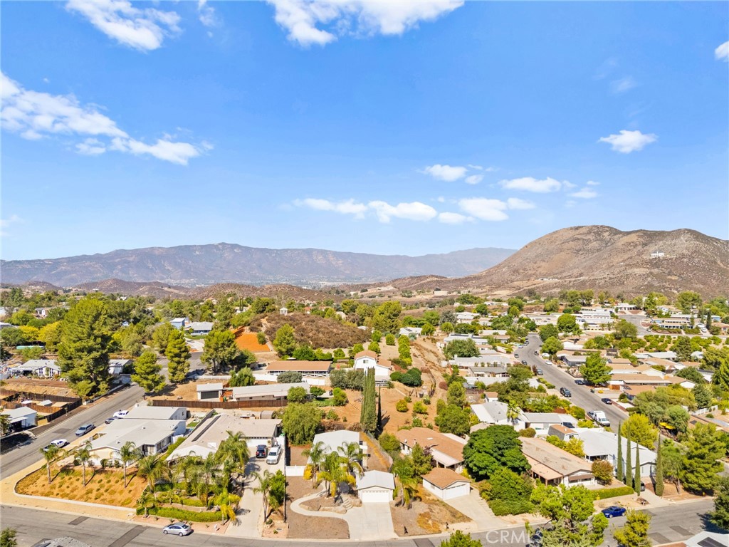 33653 Windmill Road Wildomar, CA 92595 - Photo 55 of 66 a view of city and mountain