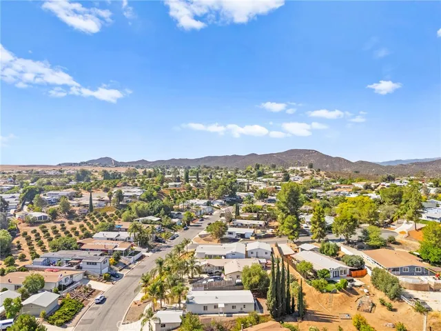 $490,000 | 33653 Windmill Road, Wildomar, CA 92595