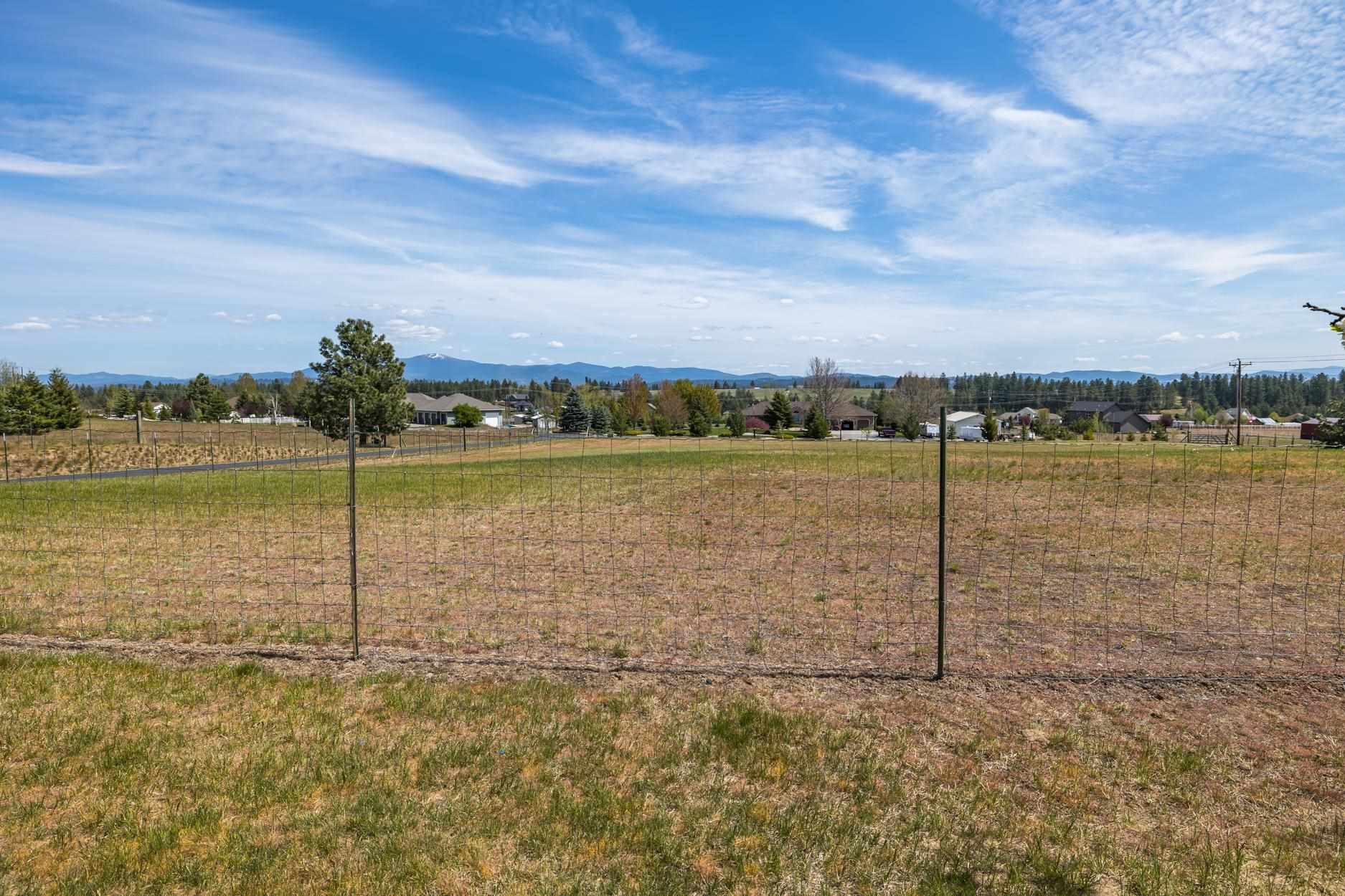 19100 North Division Road Colbert, WA 99005 - Photo 42 of 50
