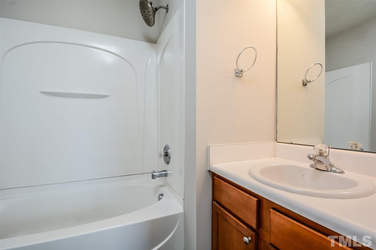2704 Chilton Place Raleigh, NC 27616 - Photo 7 of 12 Gallery Image 7