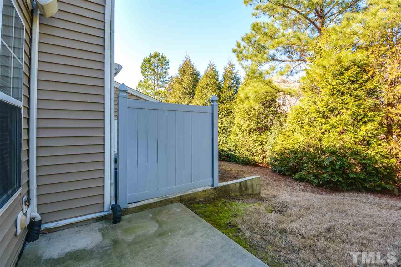 2704 Chilton Place Raleigh, NC 27616 - Photo 10 of 12 Gallery Image 10