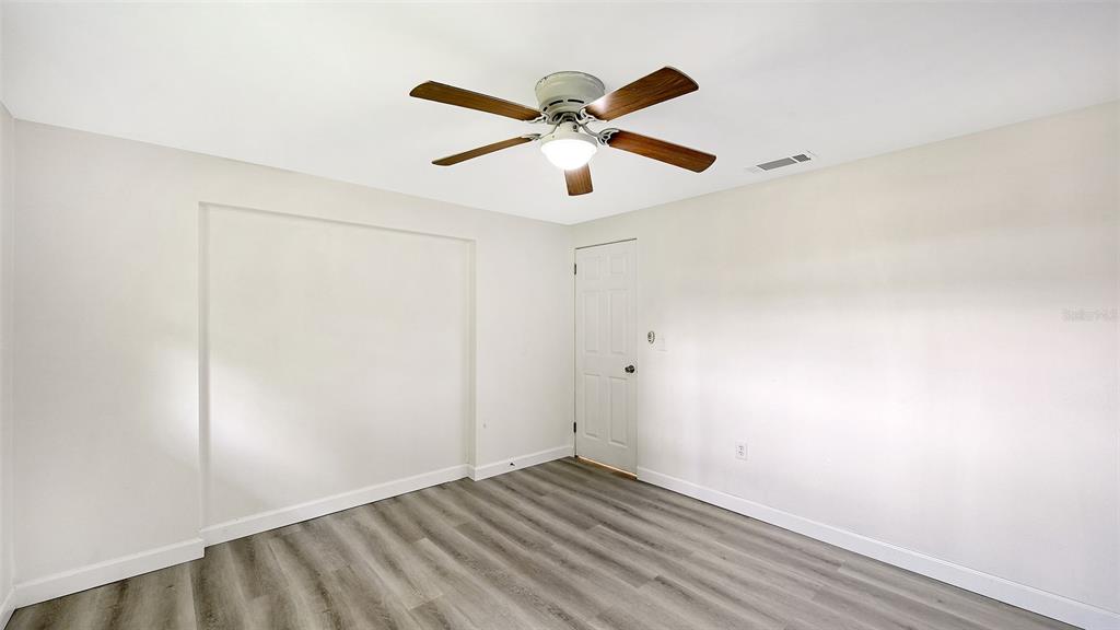 2512 Post Road Sarasota, FL 34231 - Photo 23 of 35