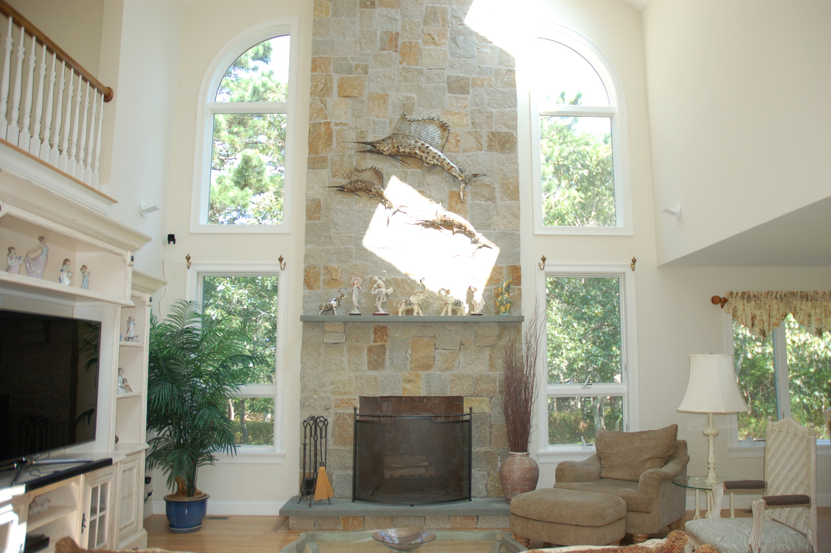 18 Dodgers Hole Road Edgartown, MA 02539 - Photo 20 of 72 Living Room