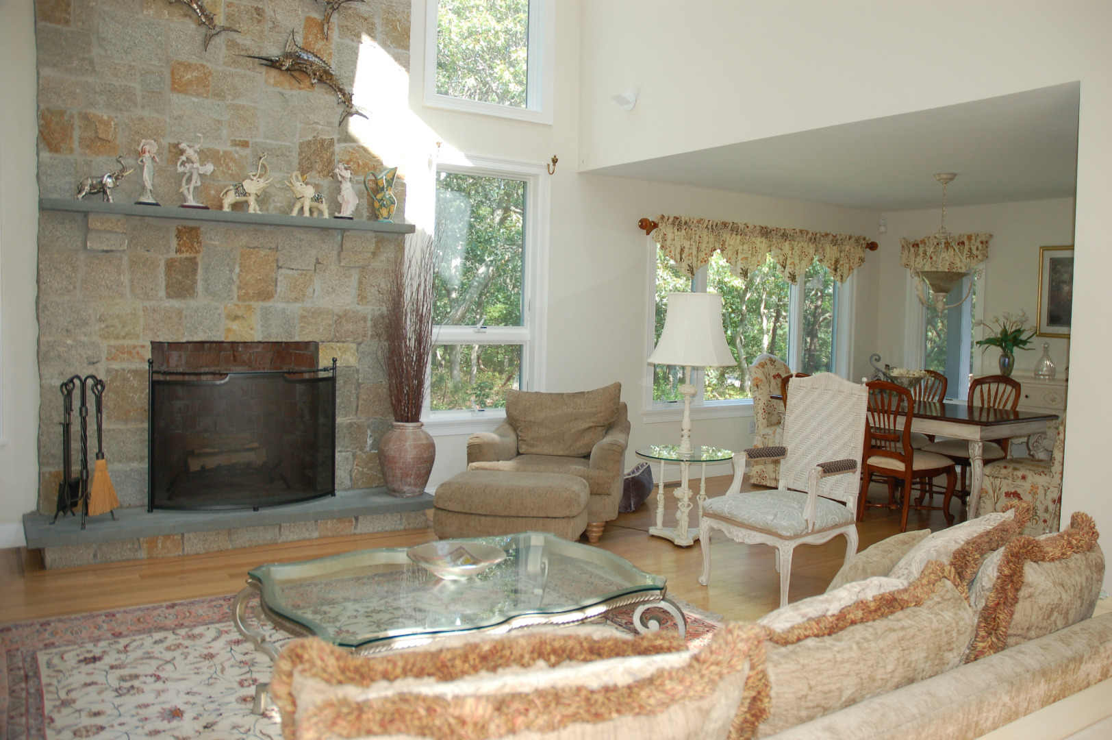 18 Dodgers Hole Road Edgartown, MA 02539 - Photo 26 of 72 Living to Dining