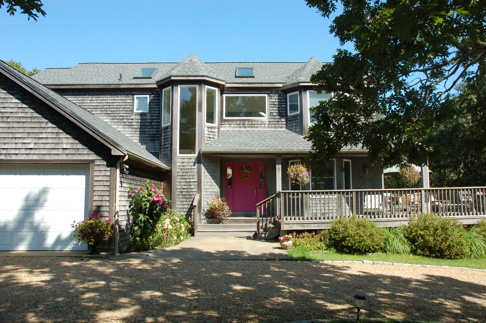 18 Dodgers Hole Road Edgartown, MA 02539 - Photo 4 of 72 Front Exterior