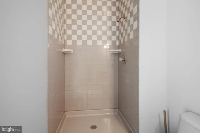 $1,300,000 | 13 Jessie Road, Harwood, MD 20776