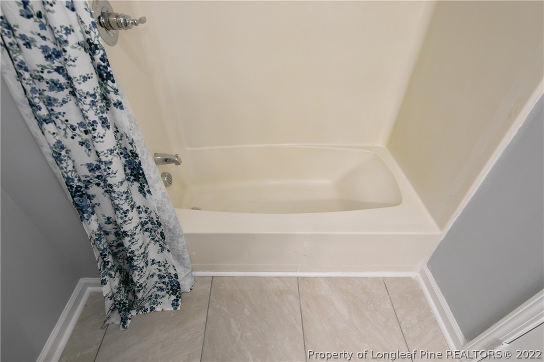 4202 Rosehill Road Fayetteville, NC 28311 - Photo 34 of 49 Gallery Image 34