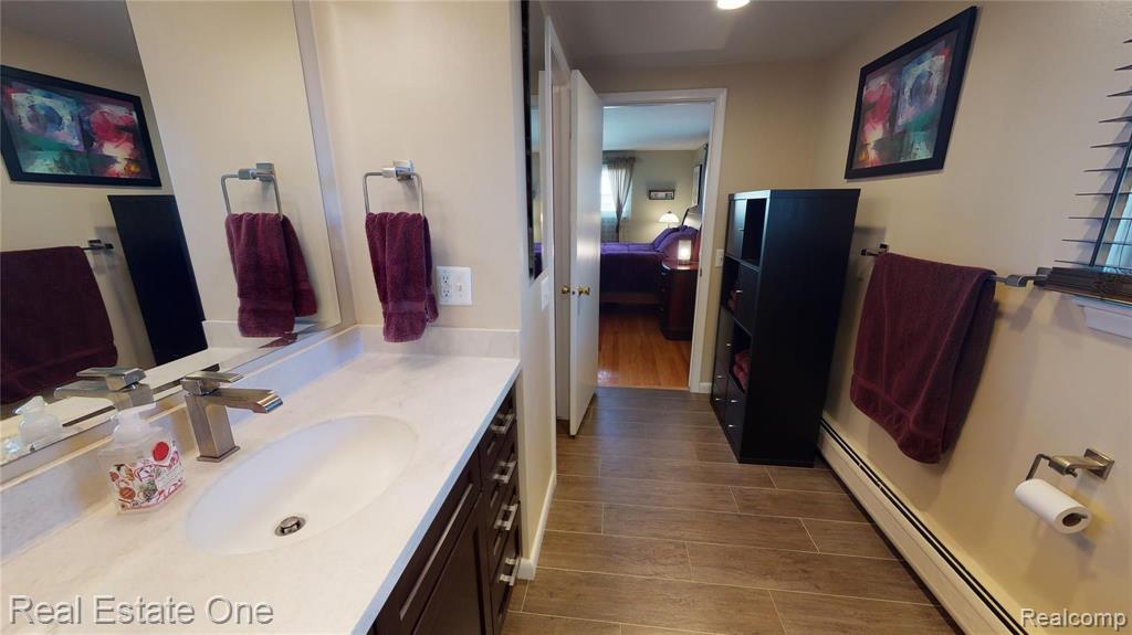 30048 Barwell Road Farmington Hills, MI 48334 - Photo 19 of 36