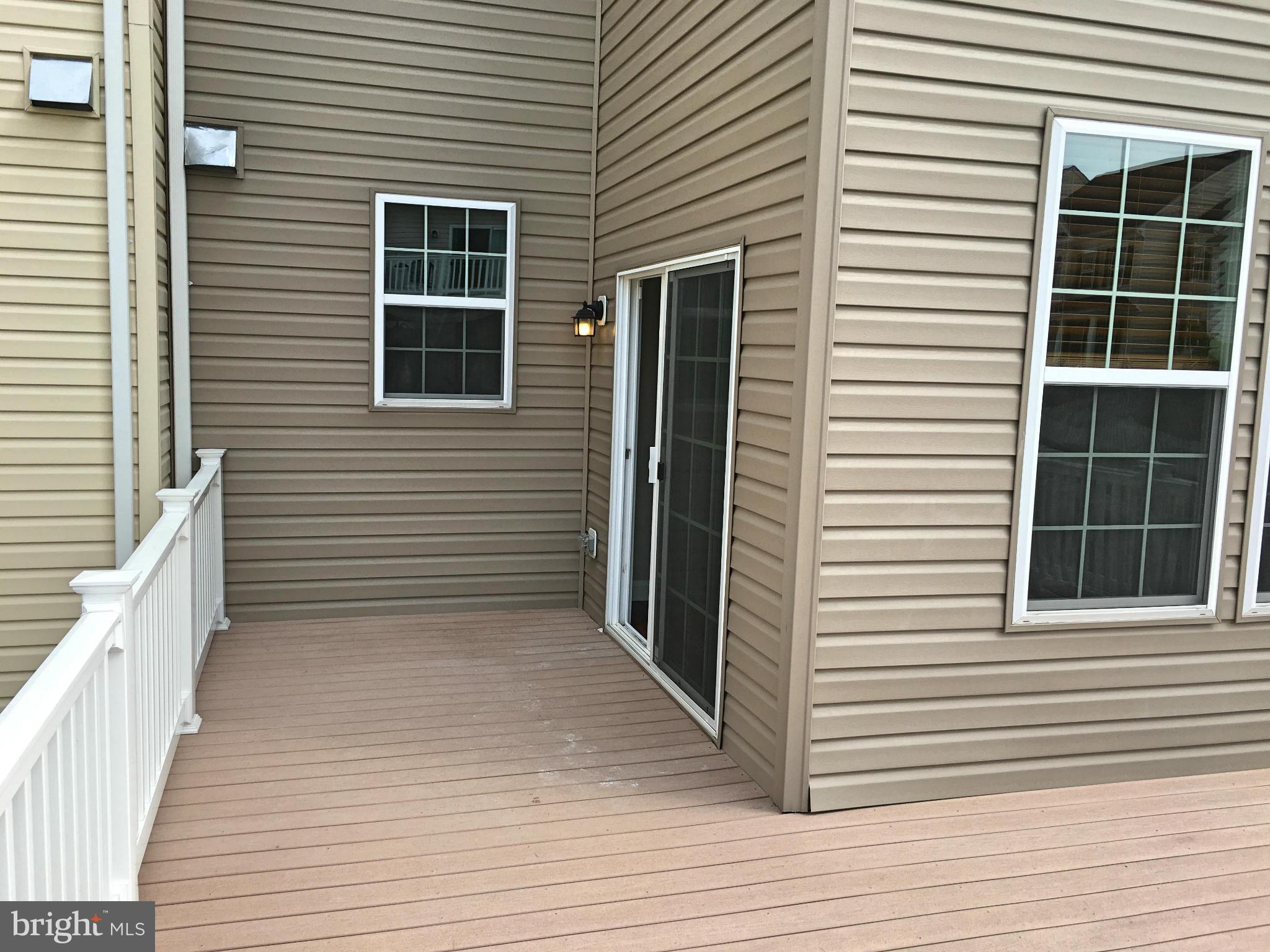 23018 Meadow Mist Road Clarksburg, MD 20871 - Photo 11 of 20 Exterior (Rear)