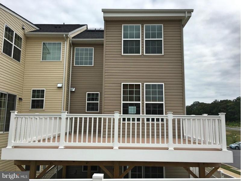 23018 Meadow Mist Road Clarksburg, MD 20871 - Photo 20 of 20 Exterior (Rear)