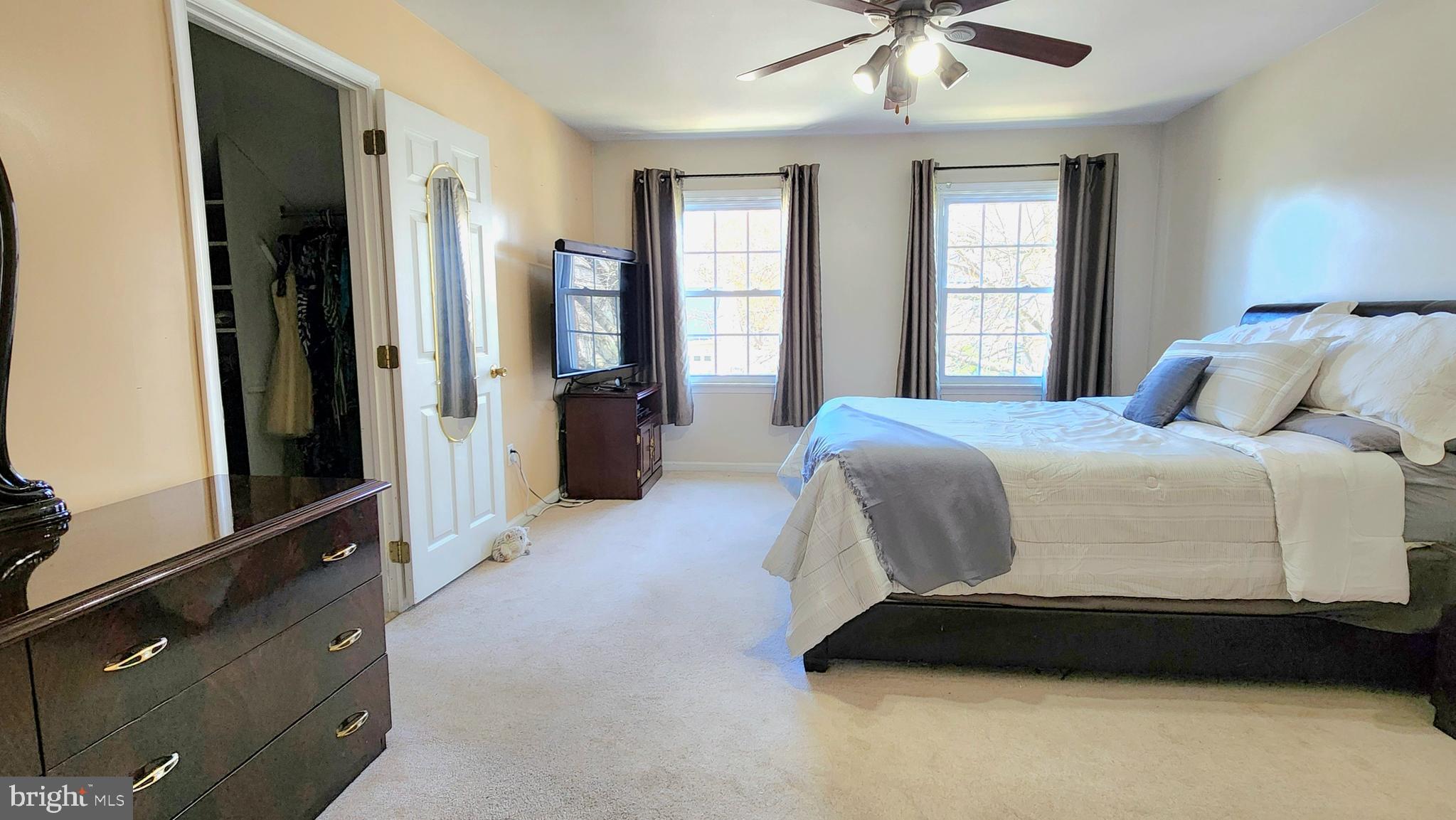 46 Currant Drive Newark, DE 19702 - Photo 30 of 47 a bedroom with a bed and window