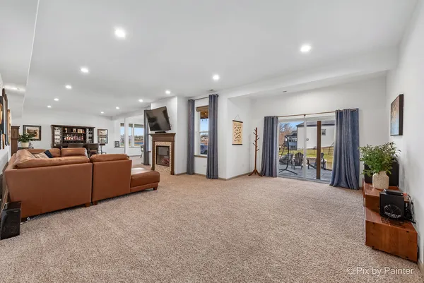 $1,025,000 | 3654 Old Bridge Lane, Elgin, IL 60124
