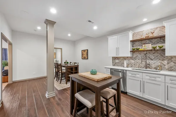 $1,025,000 | 3654 Old Bridge Lane, Elgin, IL 60124