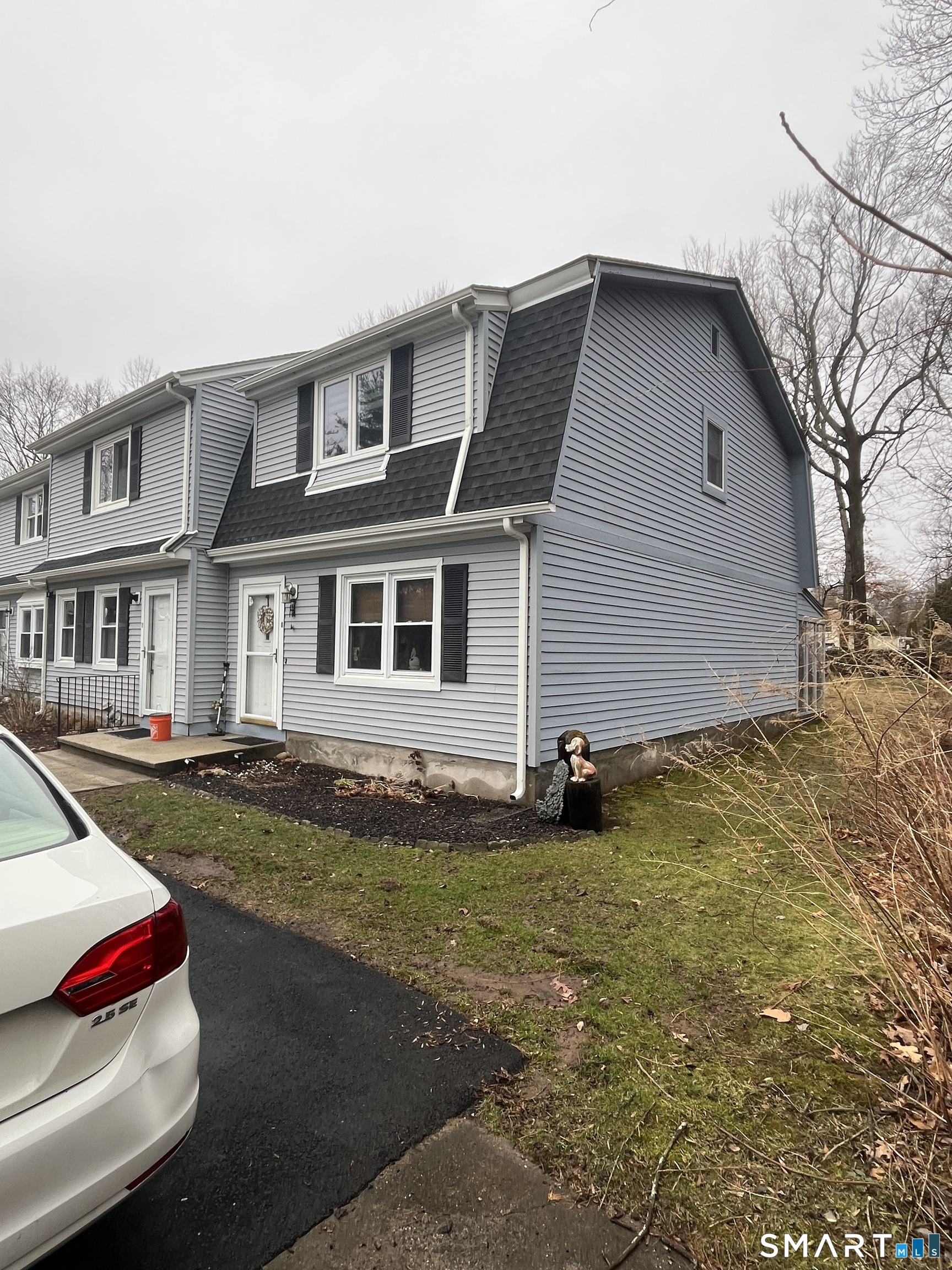 161 Cosey Beach Road, Unit 8 East Haven, CT 06512 - Photo 3 of 5